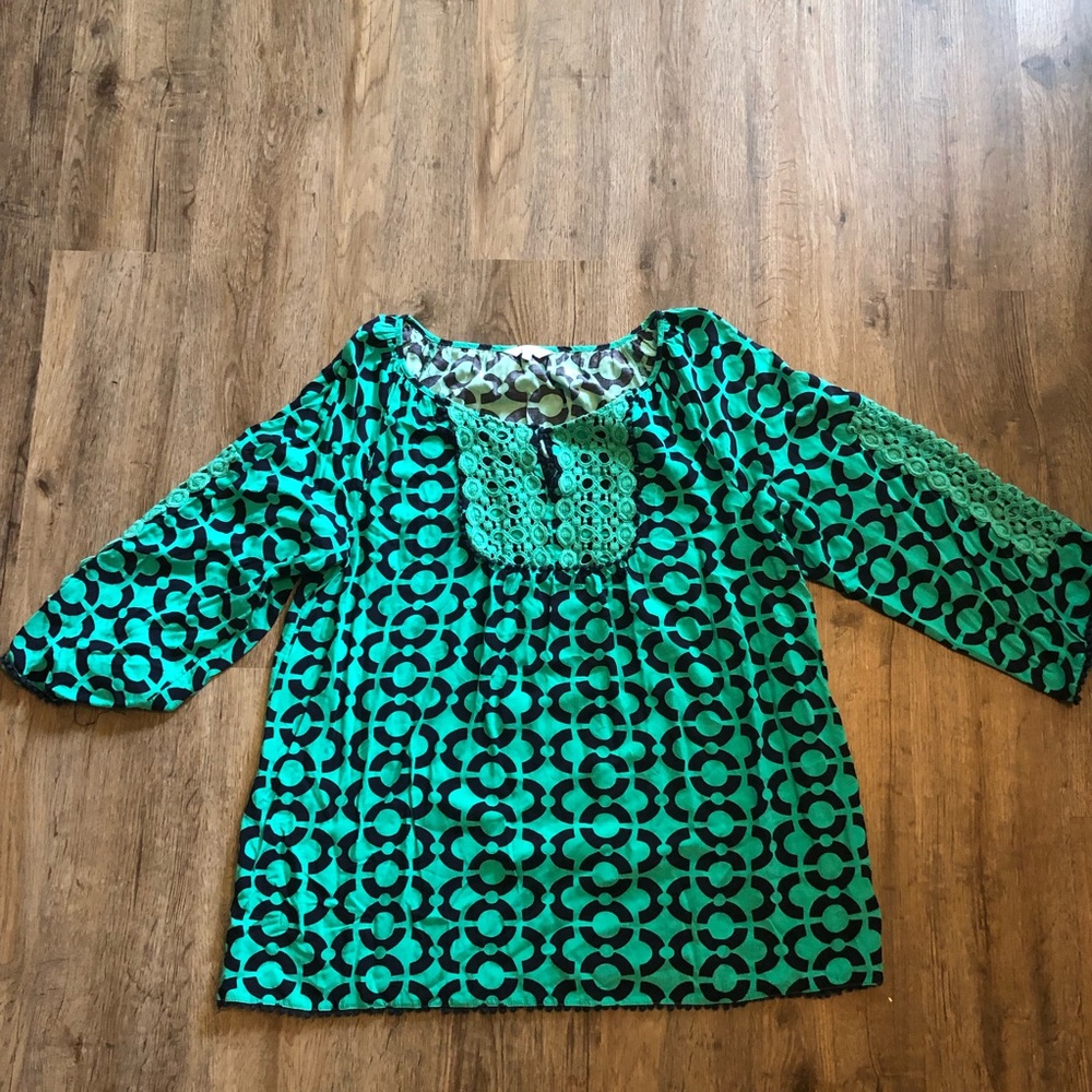 Crown and Ivy blouse